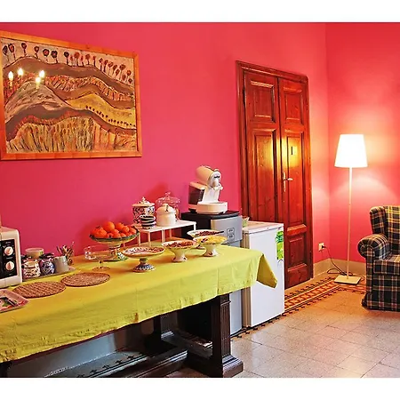 Borgo Largo 51 3* Pise